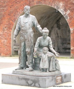 Emigrants Statue Portsmouth